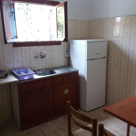 Harry's Bar & 2 Lägenhet *