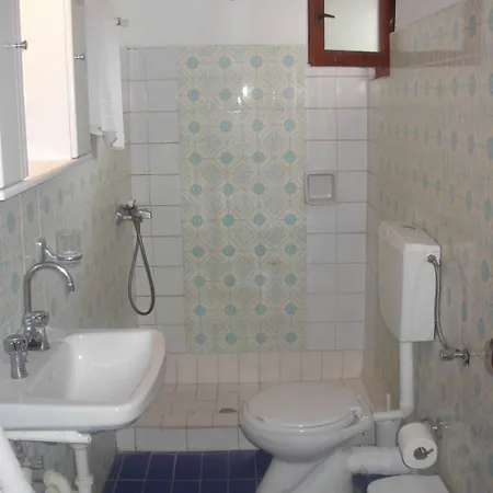 Harry's Bar & 2 Lägenhet