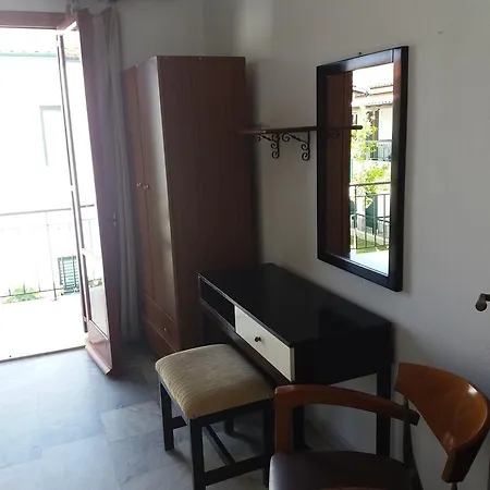 Harry's Bar & 2 Lägenhet *